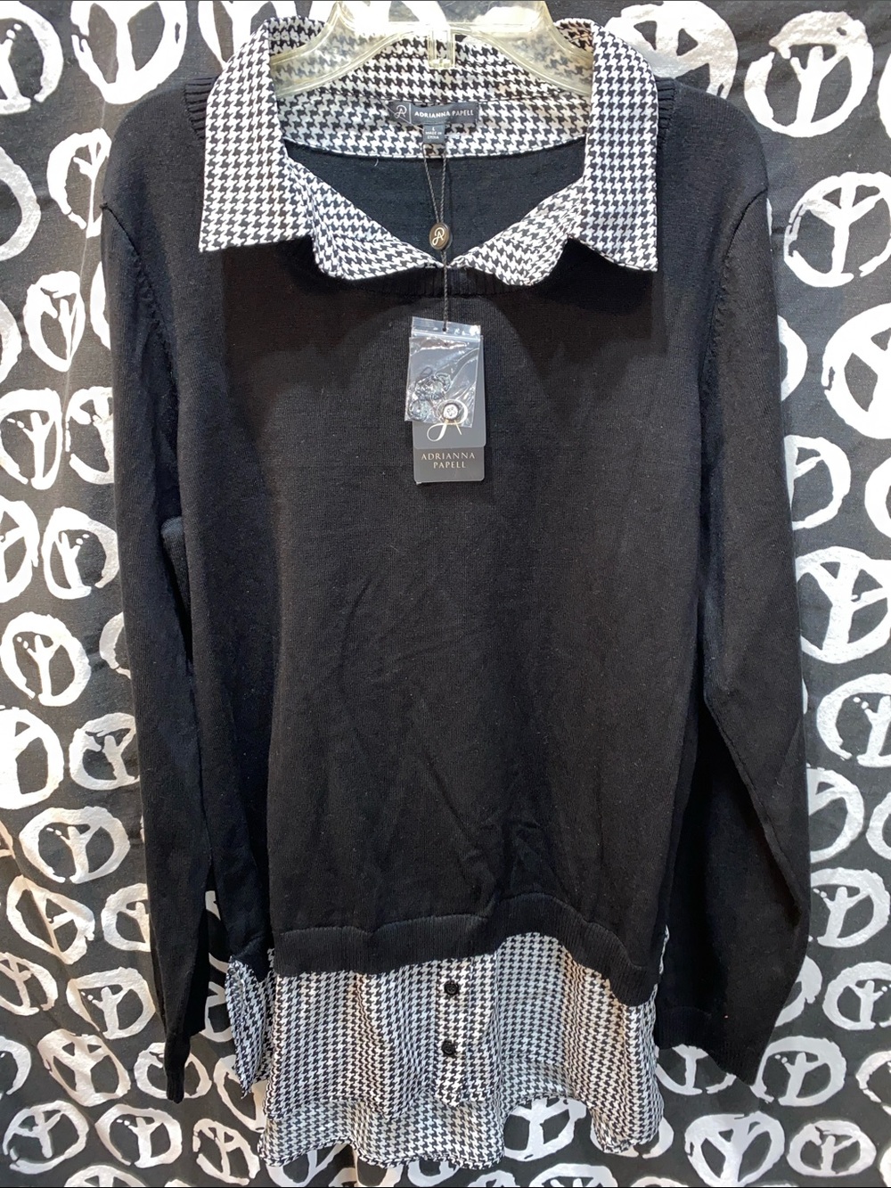NWT ADRIANNA PAPELL HOUNDSTOOTH SZ L LONG SLEEVE SWEATER/SHIRT TUNIC BLACK/WHITE